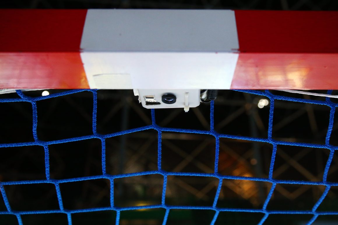 Powtórki wideo i technologia goal-line wspomogą sędziów piłki ręcznej w europejskich pucharach